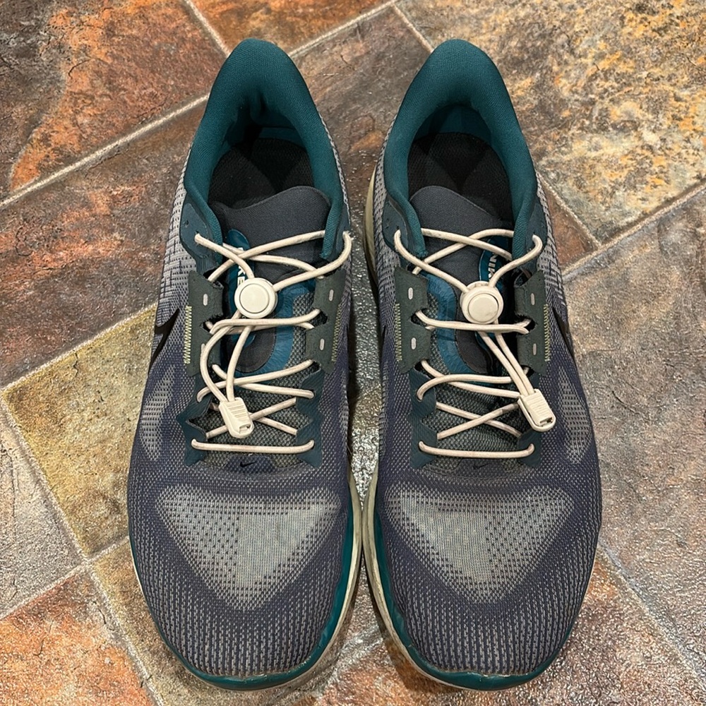 Nike Vomero 17 - size 11.5 - USED in Great Shape!